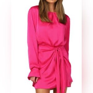 R. Vioimos hot pink satin feel wrap dress size lg 12/14
